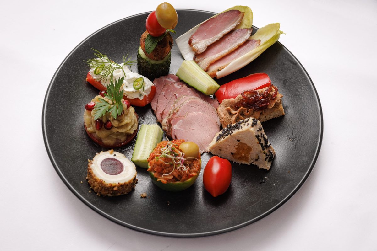 Platou catering rece — Hanu Ancuței