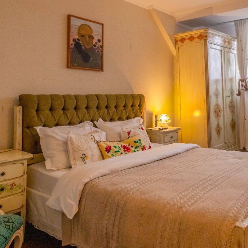 Matrimonial — 10 × Cameră matrimonială, Hanu Ancuței